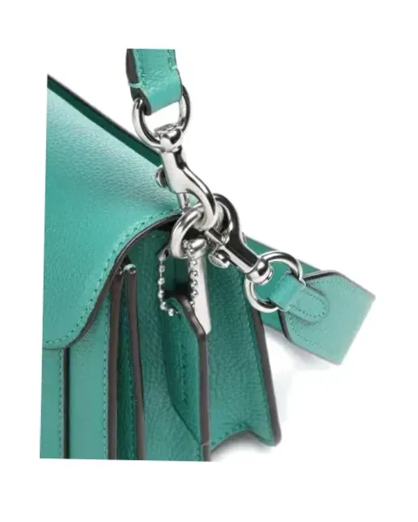 Sac besace Coach Tabby 26 cuir grainé turquoise femme