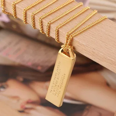 Collier Marc by Marc Jacobs Plaque Workwear Acier Doré — vue 4