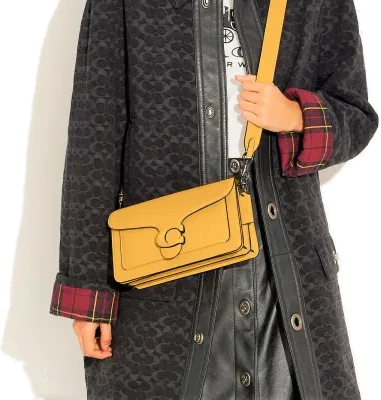 Sac Besace Coach Tabby en Cuir Grainé — vue 20