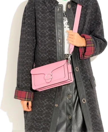 Sac Besace Coach Tabby en Cuir Grainé — vue 24