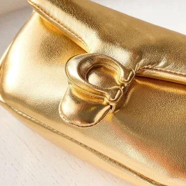 Sac à bandoulière Coach Pillow Tabby 18 — vue 19