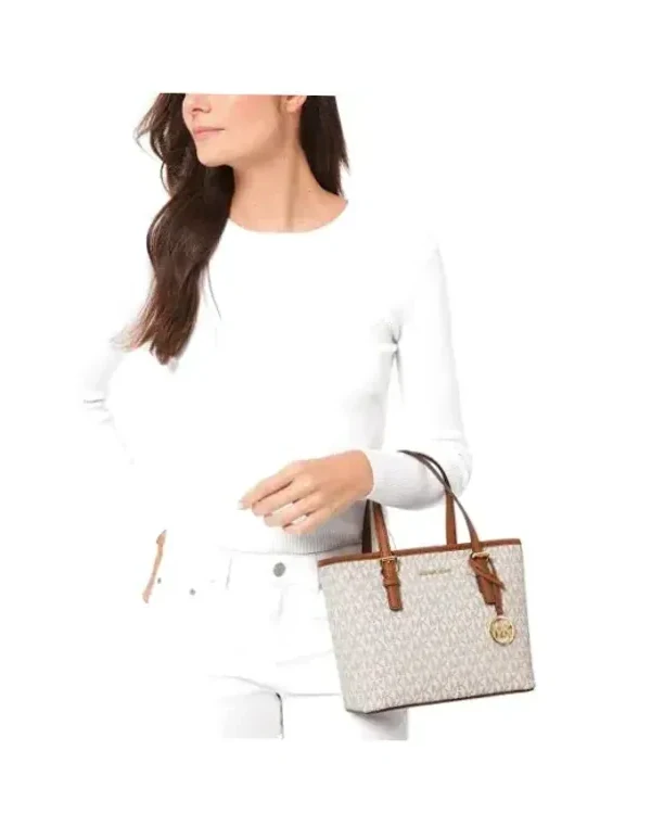 Sac à main Michael Kors Jet Set Travel XS cuir crème