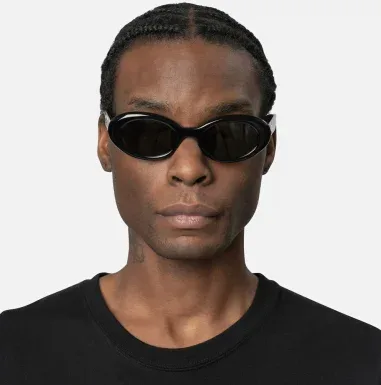 Lunettes de soleil MM005 ovales Maison Margiela x Gentle Monster — vue 5
